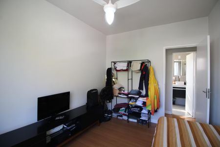 Apartamento à venda com 150m², 4 quartos e 2 vagasQuarto 2