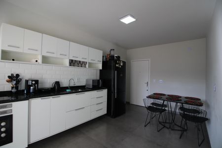 Apartamento à venda com 150m², 4 quartos e 2 vagasCozinha