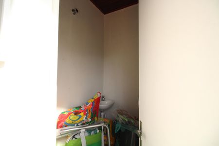 Apartamento à venda com 150m², 4 quartos e 2 vagasBanheiro de Serviço