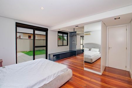 Suíte de apartamento à venda com 1 quarto, 140m² em Petrópolis, Porto Alegre