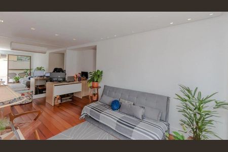 Sala de apartamento à venda com 2 quartos, 140m² em Petrópolis, Porto Alegre