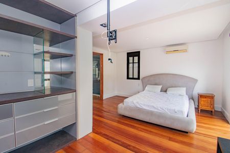 Suíte de apartamento à venda com 1 quarto, 140m² em Petrópolis, Porto Alegre