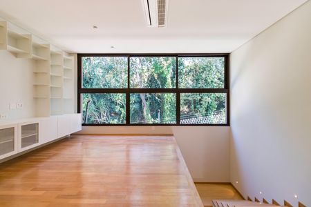 Casa de condomínio à venda com 1257m², 3 quartos e 3 vagas Casa de condomínio à venda com 1257m², 3 quartos e 3 vagasSala 2