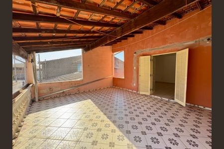 Casa à venda com 150m², 3 quartos e 3 vagas Casa à venda com 150m², 3 quartos e 3 vagasVaranda do Quarto 3