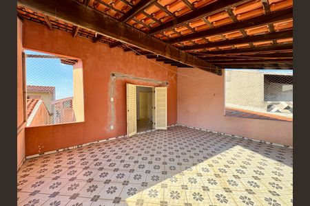 Casa à venda com 150m², 3 quartos e 3 vagas Casa à venda com 150m², 3 quartos e 3 vagasVaranda do Quarto 3