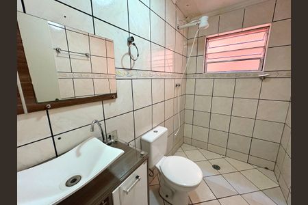 Casa à venda com 150m², 3 quartos e 3 vagas Casa à venda com 150m², 3 quartos e 3 vagasBanheiro Social 2