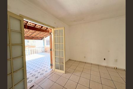 Casa à venda com 150m², 3 quartos e 3 vagas Casa à venda com 150m², 3 quartos e 3 vagasQuarto 3