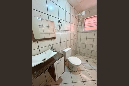 Casa à venda com 150m², 3 quartos e 3 vagas Casa à venda com 150m², 3 quartos e 3 vagasBanheiro Social 2