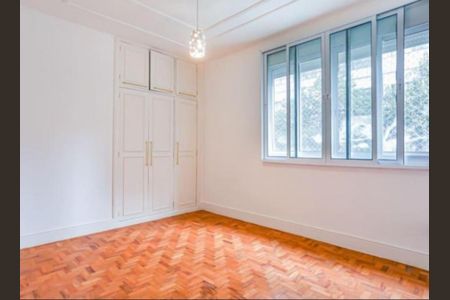 Apartamento à venda com 228m², 3 quartos e 1 vaga Apartamento à venda com 228m², 3 quartos e 1 vagaFoto 07