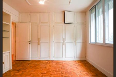 Apartamento à venda com 228m², 3 quartos e 1 vaga Apartamento à venda com 228m², 3 quartos e 1 vagaFoto 10