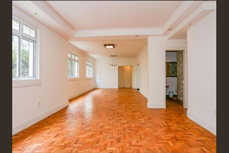 Apartamento à venda com 228m², 3 quartos e 1 vaga Apartamento à venda com 228m², 3 quartos e 1 vagaFoto 01