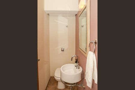 Apartamento para alugar com 170m², 4 quartos e 3 vagasLavabo