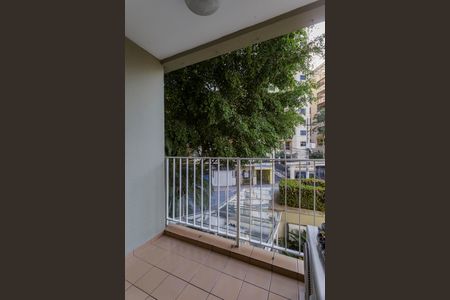 Varanda de apartamento para alugar com 2 quartos, 55m² em Vila Olímpia, São Paulo