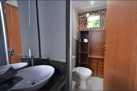 Casa para alugar com 300m², 5 quartos e 2 vagasLavabo