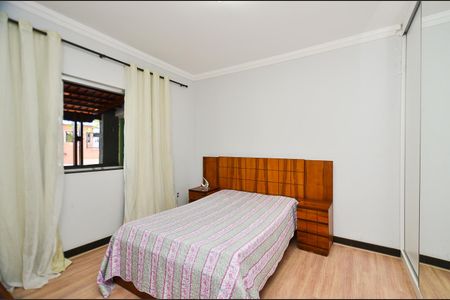 Casa para alugar com 300m², 5 quartos e 2 vagasQuarto 2
