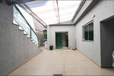Casa para alugar com 300m², 5 quartos e 2 vagasÁrea externa