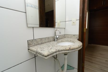 Casa para alugar com 398m², 3 quartos e 5 vagas Casa para alugar com 398m², 3 quartos e 5 vagasBanheiro da Suíte 1