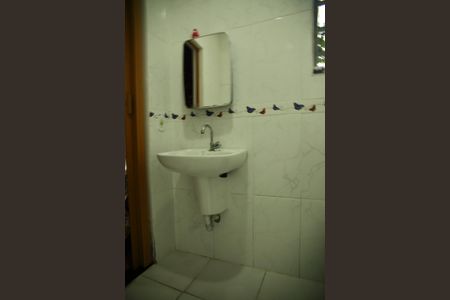 Casa à venda com 140m², 3 quartos e 2 vagasBanheiro da Suíte