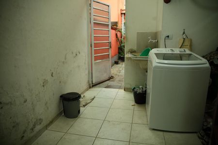 Casa à venda com 140m², 3 quartos e 2 vagasÁrea de Serviço