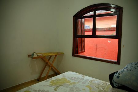 Casa à venda com 140m², 3 quartos e 2 vagasQuarto