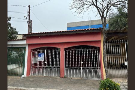 Casa à venda com 140m², 3 quartos e 2 vagasFachada