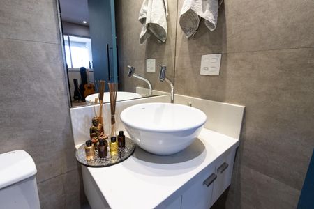 Apartamento à venda com 80m², 2 quartos e 1 vagaBanheiro Social