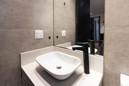 Apartamento à venda com 80m², 2 quartos e 1 vagaBanheiro da Suíte