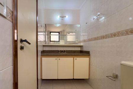 Banheiro do quarto 1 de apartamento para alugar com 3 quartos, 86m² em Vila Mariana, São Paulo