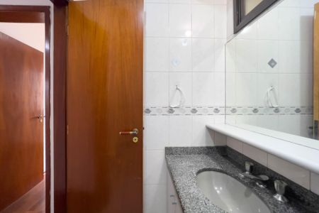 Apartamento para alugar com 86m², 3 quartos e 2 vagasBanheiro Social