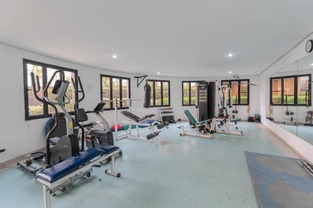 Apartamento à venda com 65m², 2 quartos e 1 vaga Apartamento à venda com 65m², 2 quartos e 1 vagaÁrea comum - Academia