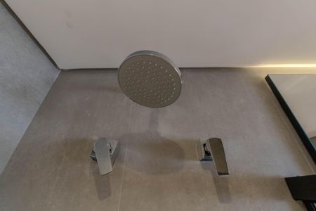 Apartamento à venda com 65m², 2 quartos e 1 vaga Apartamento à venda com 65m², 2 quartos e 1 vagaBanheiro