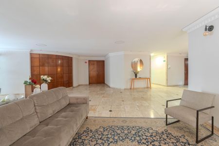 Apartamento à venda com 65m², 2 quartos e 1 vaga Apartamento à venda com 65m², 2 quartos e 1 vagaHall de entrada