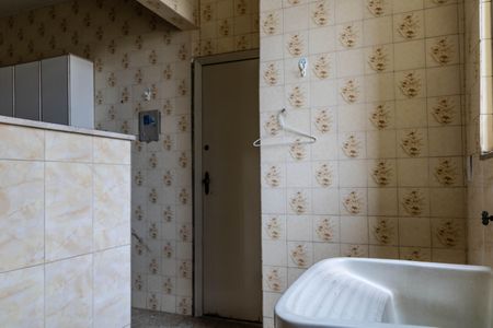 Apartamento à venda com 110m², 3 quartos e sem vagaÁrea de Serviço