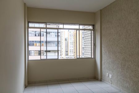 Sala de apartamento para alugar com 3 quartos, 110m² em Barro Preto, Belo Horizonte
