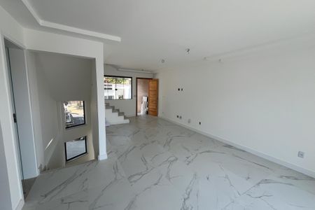 Casa à venda com 346m², 3 quartos e 2 vagasSala