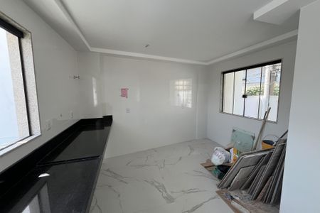 Casa à venda com 346m², 3 quartos e 2 vagasCozinha