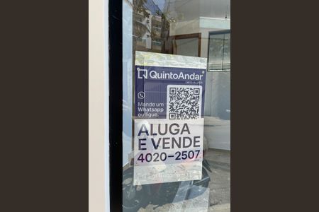 Casa à venda com 346m², 3 quartos e 2 vagasPlaca