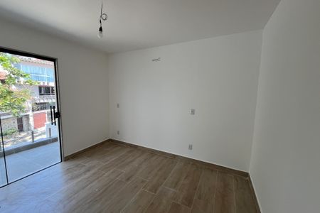 Casa à venda com 346m², 3 quartos e 2 vagasQuarto 