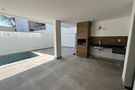 Casa à venda com 346m², 3 quartos e 2 vagasÁrea comum