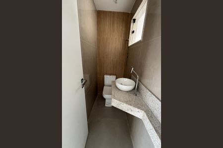 Casa à venda com 346m², 3 quartos e 2 vagasLavabo