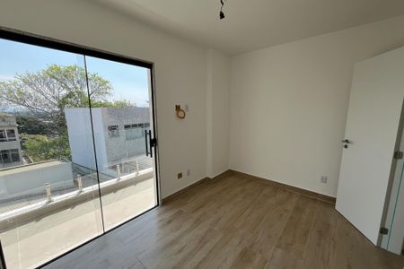 Casa à venda com 346m², 3 quartos e 2 vagasSuíte 2