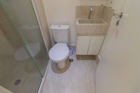 Banheiro de kitnet/studio para alugar com 1 quarto, 22m² em Vila Mariana, São Paulo
