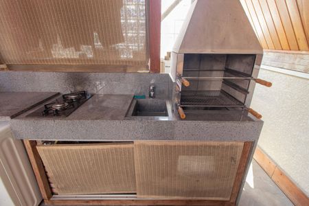 Studio para alugar com 22m², 1 quarto e 1 vaga Studio para alugar com 22m², 1 quarto e 1 vagaÁrea comum - Churrasqueira e Lavanderia