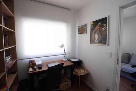 Quarto 2 de apartamento para alugar com 2 quartos, 39m² em Vila Butantã, São Paulo