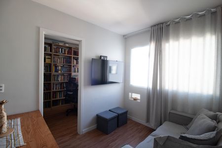 Sala de apartamento para alugar com 2 quartos, 39m² em Vila Butantã, São Paulo
