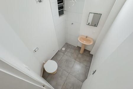 Studio para alugar com 25m², 1 quarto e sem vaga Studio para alugar com 25m², 1 quarto e sem vagaBanheiro