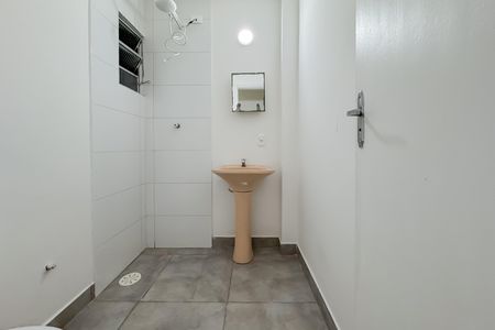 Studio para alugar com 25m², 1 quarto e sem vaga Studio para alugar com 25m², 1 quarto e sem vagaBanheiro