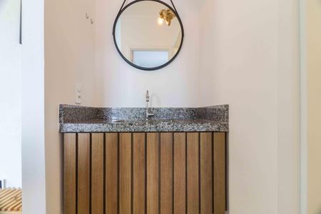 Studio para alugar com 31m², 1 quarto e sem vaga Studio para alugar com 31m², 1 quarto e sem vagaBanheiro