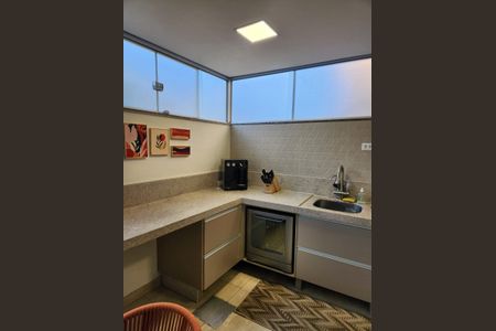 Cozinha de apartamento à venda com 3 quartos, 115m² em Paquetá, Belo Horizonte