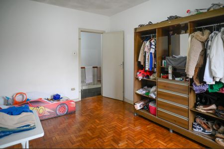 Casa para alugar com 249m², 3 quartos e 3 vagas Casa para alugar com 249m², 3 quartos e 3 vagasQuarto 2